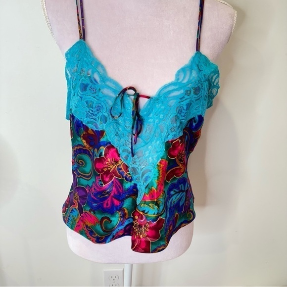 Victorias Secret Vintage Gold Label Floral Satin Night Top 🌺 - Picture 3 of 4